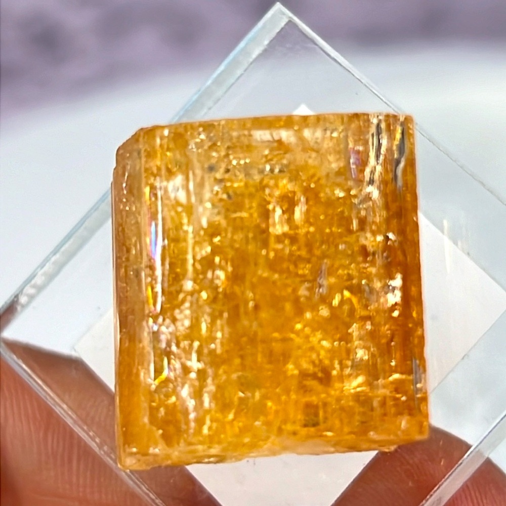 Imperial Topaz - IT03 - Picture 1 of 5